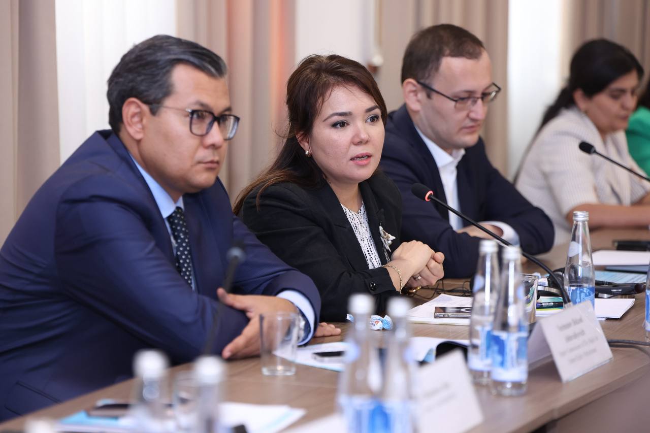 11-12 sentyabr kunlari o’tkazilgan Markaziy Osiyo mamlakatlarining Bola huquqlari bo’yicha vakillari ishtirokidagi birinchi xalqaro forumdan fotolavhalar